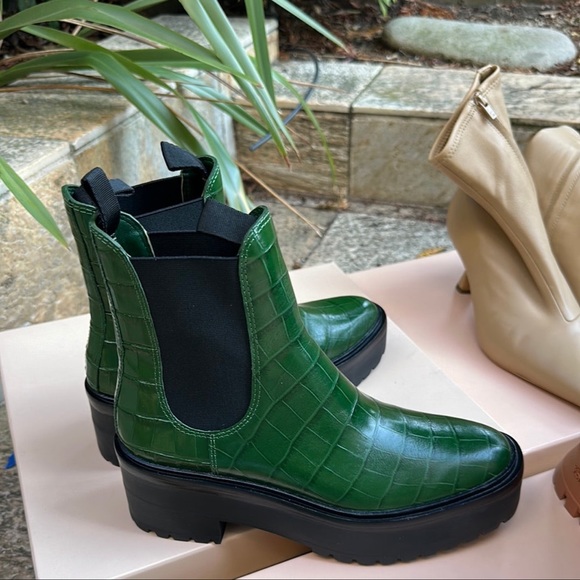LOEFFLER RANDALL Reggie Chelsea Boot in Bottle Green - Picture 4 of 7